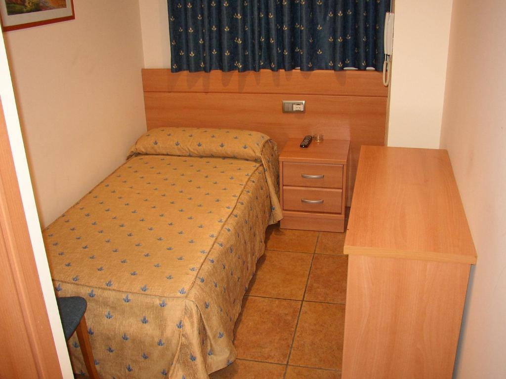 Pensio Sant Antoni Hotel Palau d'Anglesola Екстериор снимка